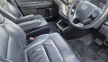 2015 Honda Odessey Vti- L Luxury 9.jpg